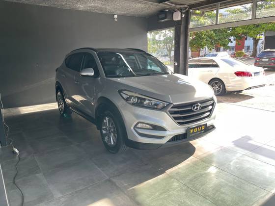 HYUNDAI TUCSON 1.6 16V T-GDI GASOLINA GLS ECOSHIFT HYUNDAI TUCSON 1.6 16V T-GDI GASOLINA GLS ECOSHIFT